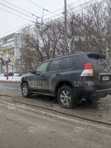 Фото: В Кемерове на улице Терешковой столкнулись три автомобиля 2