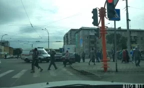 На Радуге в Кемерове в ДТП с отечественными авто пострадали люди