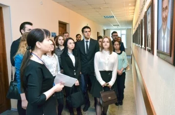 Фото: Студенты КемГУ побывали на экскурсии в Совете народных депутатов Кузбасса 1