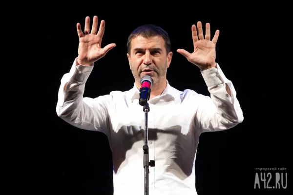 «Это было унизительно и страшно»: Гришковец рассказал, как его ограбили в Кемерове в мороз