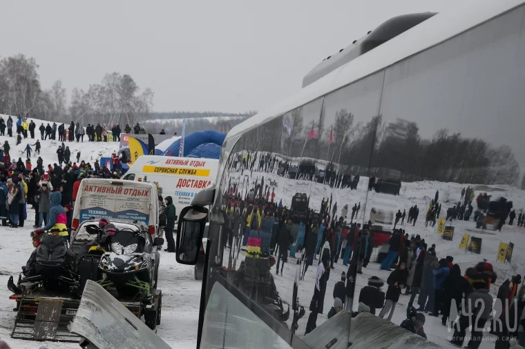 Фото: Экстремальные мотогонки: как в Кемерове прошёл чемпионат по сноубайк-кроссу 40