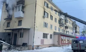 В Свердловской области из-за взрыва газа в жилом доме начался пожар