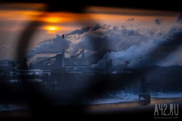 Фото: Фенол, сероводород, взвешенные частицы: какими химическими веществами дышали кузбассовцы в январе 1