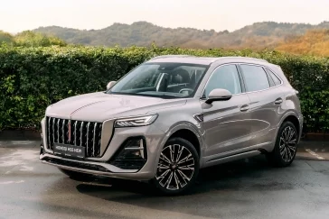 Фото: В Кемерове растёт интерес к премиальному бренду HONGQI 8