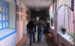 В Кузбассе усилили меры безопасности из-за нападений на школы