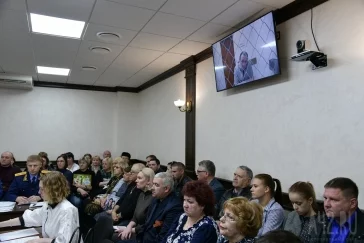 Фото: Суд оставил без изменения решение о продлении ареста Сергея Генина 2