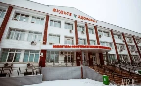 В Кемерове предлагают увеличить парковку возле областной больницы