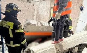Следователи показали фото с места обрушения в московской школе