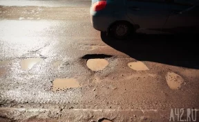 В Кемерове дорожники повторно делают ямочный ремонт из-за погоды