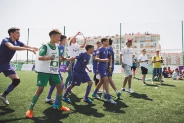 Фото: «Играй как Роналду!»: кемеровские детдомовцы показали всей России красивый футбол 5