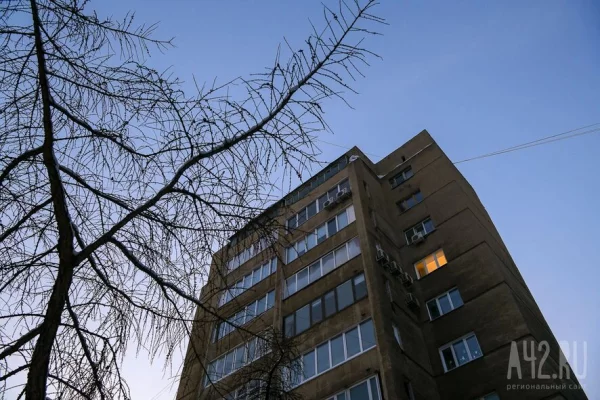 Взрыв прогремел в многоэтажке в Волгограде, соседи слышали удары в стену и крики