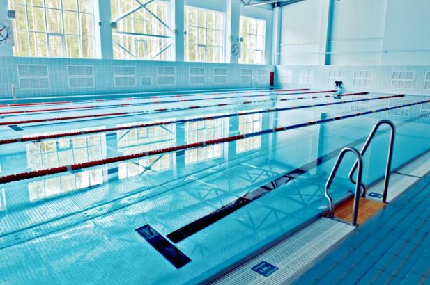 В Подмосковье школьница утонула во время занятий по синхронному плаванию