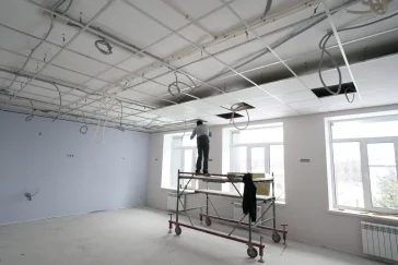 Фото: Дмитрий Анисимов: ремонт школы №10 в Кемерове завершён на 80% 3