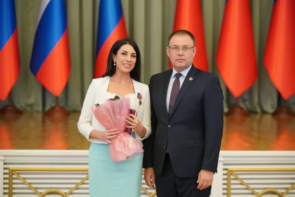 Губернатор Кузбасса вручил награды самым главным женщинам в мире