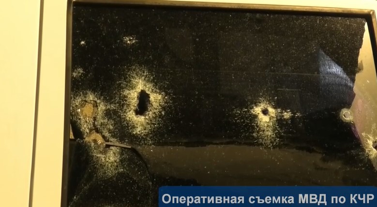 В Карачаево-Черкессии неизвестные расстреляли трёх полицейских