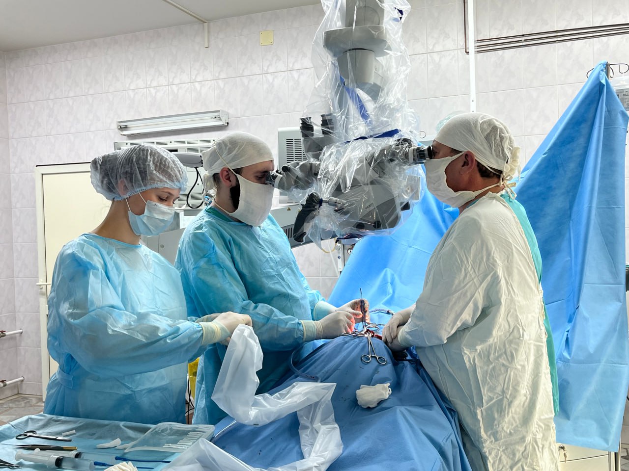 Кузбасские врачи спасли грудничка с новообразованием и кровоизлиянием в мозгу