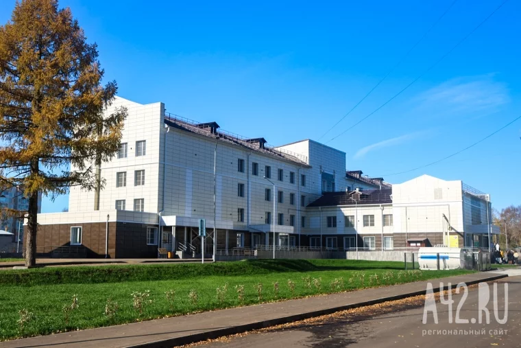 Фото: Сельская больница открылась после капремонта в Кемерове 12