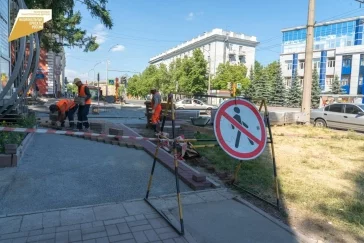 Фото:  В Кемерове на 15 участках улиц идёт ремонт дорог и тротуаров: в мэрии рассказали о ходе работ 2