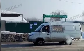Получил штраф за маты: в Кузбассе водитель «ГАЗели» обругал женщину после замечания 