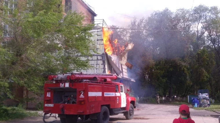 Фото: Стали известны подробности серьёзного пожара в Белове 2