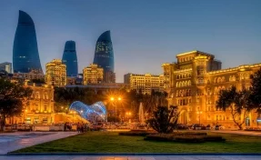 В Баку обрушилось здание центра отдыха: есть погибшие
