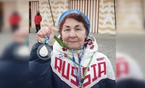 83-летняя россиянка стала первой на чемпионате мира по плаванию