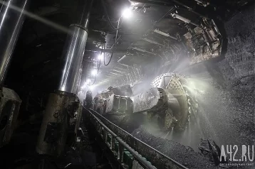 Фото: На кузбасской шахте «Анжерская-Южная» возобновили работу системы вентиляции после ЧП с эвакуацией горняков 1