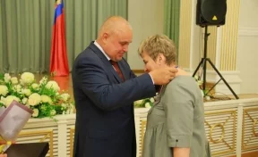 Губернатор Кузбасса вручил награды учителям, подготовившим стобалльников и победителей олимпиад