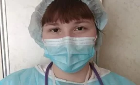 Фельдшер кемеровской больницы рассказала, почему поставила прививку от коронавируса
