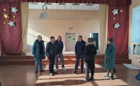 В Кузбассе проведут капитальный ремонт топкинской школы №1