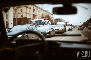 Фото: В Кузбассе росгвардейцы задержали «важного» водителя 1