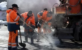 В Кемерове начался ямочный ремонт дорог: названы места работ