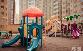Кузбассовцев призывают сообщать об опасных детских площадках