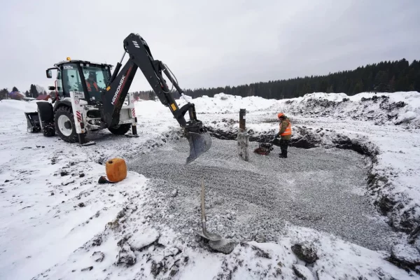 Глава Кемеровского округа пообещал решить проблемы с водой в деревне Осиновка