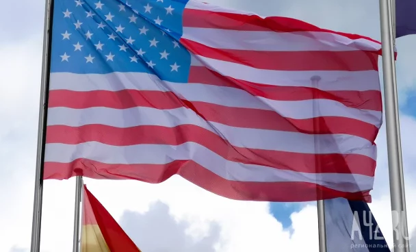 В США начались увольнения госслужащих из-за шатдауна