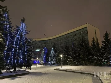 Фото: Власти Новокузнецка поручили погрузить горожан в новогоднюю атмосферу до 1 декабря 1