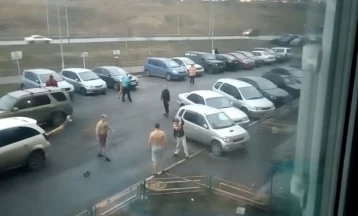 Фото: Пользователи Pikabu обсуждают массовую драку в Новокузнецке 1