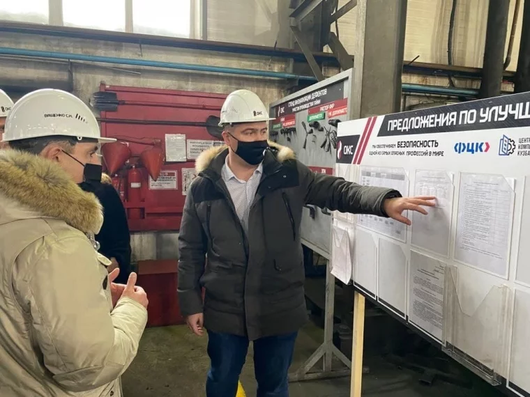 Фото: Кузбасский производитель горно-шахтного оборудования повысил зарплаты сотрудникам на 15% благодаря нацпроекту 1