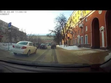 Фото: В Кемерове оштрафовали водителя за неуважение к пешеходам 1