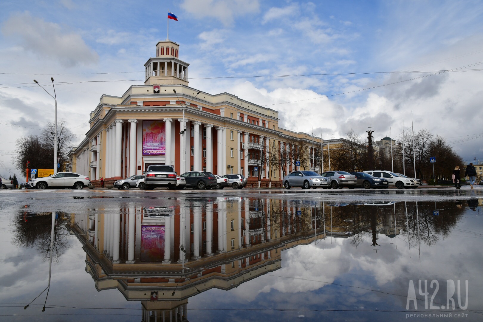 Кемеровские власти сэкономят 1,5 млн рублей на установке двух видеостен