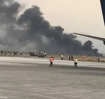 Фото: В результате крушения пассажирского Boeing 737-200 погибли не менее 104 человек 1