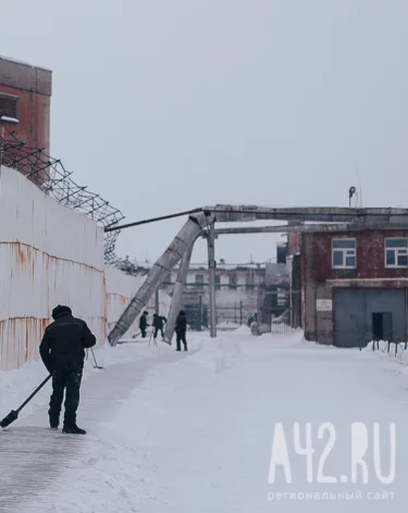 В Калужской области осуждённый плеснул кислотой в лицо начальнику колонии