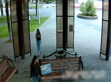 Фото: В Новокузнецке разыскивают девушек, которые подожгли арт-пианино 1