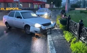 Пьяный водитель с новорождённым ребёнком в салоне устроил ДТП в Новокузнецке