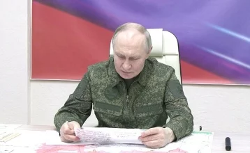 Фото: Путину доложили о завершающей стадии операции по освобождению Курской области 1