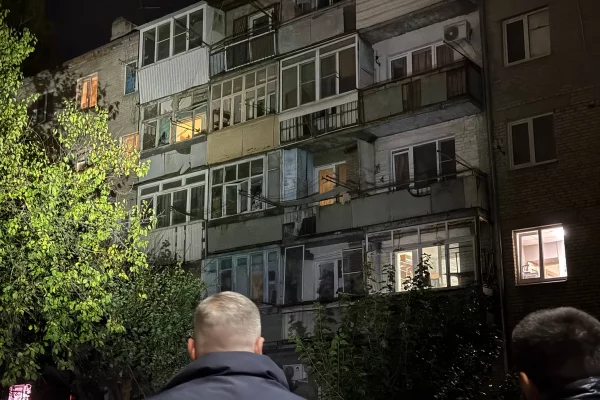 Глава Батайска уточнил ущерб от ночной атаки БПЛА: 131 квартира и 41 автомобиль