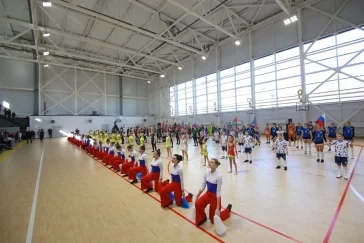 Фото: В Кузбассе открыли спорткомплекс с бассейном и крупнейшим в Сибири скалодромом 3