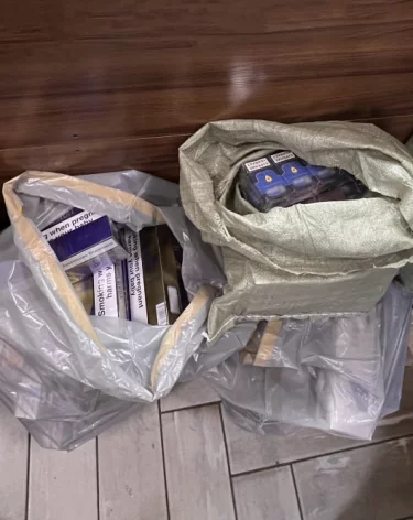 В Новокузнецке нашли 14,9 тысячи пачек нелегальных сигарет 