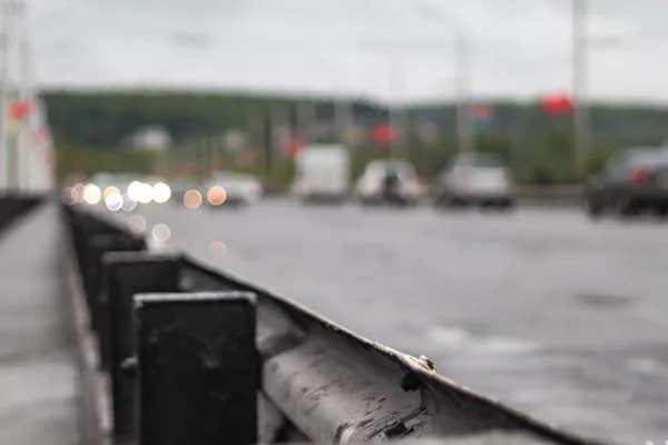 Пробки, прощайте. Как выглядит Кузбасский мост в первый день после открытия движения по пяти полосам