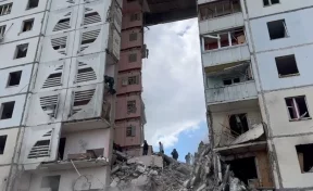 Ребёнка извлекли из-под завалов после обрушения подъезда жилого дома в Белгороде